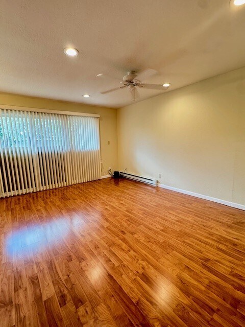 Photo - 1036 Oak Grove Rd