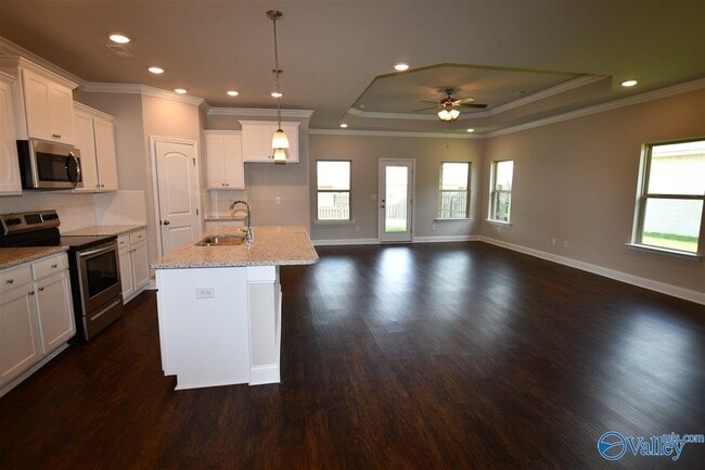 Photo - 331 River Rock Dr