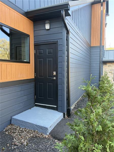 Photo - 775 Freeport Rd