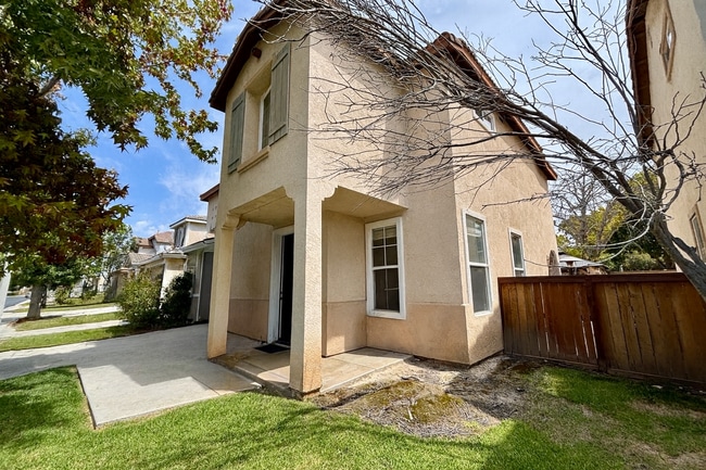 Building Photo - 818 Navigator Way Rental
