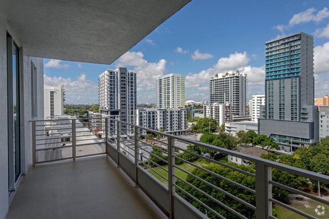 2BR,2BA - 1,089 SF