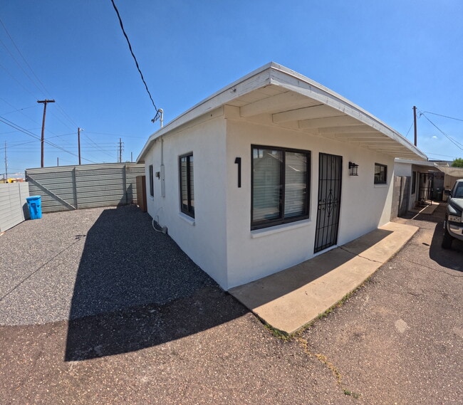 Photo - 221 E Tonto Dr Unit 1