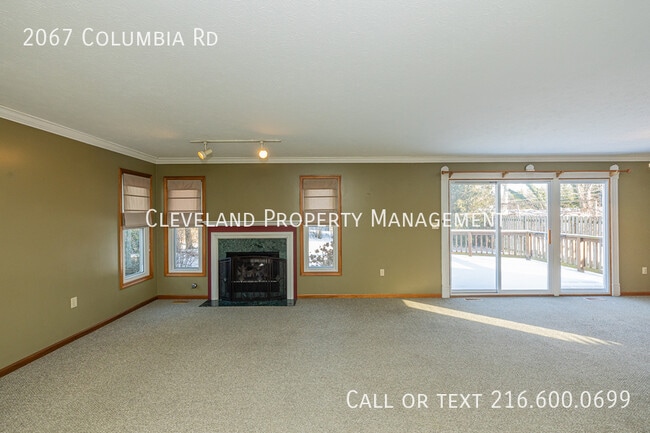 Photo - 2067 Columbia Rd