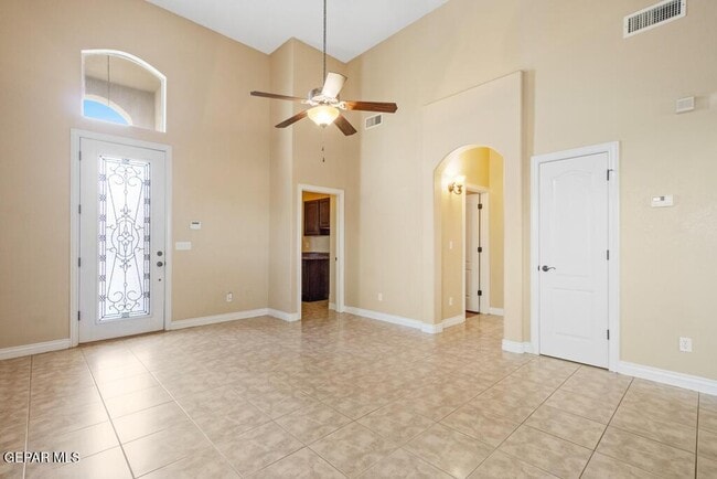 Photo - 11605 St Thomas Way