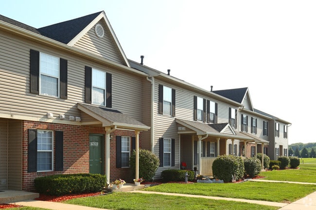 Willow Ponds Townhomes