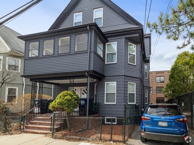 Building Photo - 9-11 Edmunds St Unit 1 Rental
