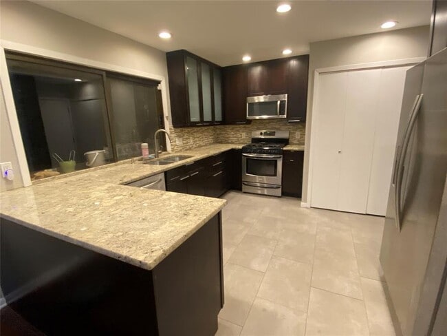 Photo - 9000 Currywood Dr