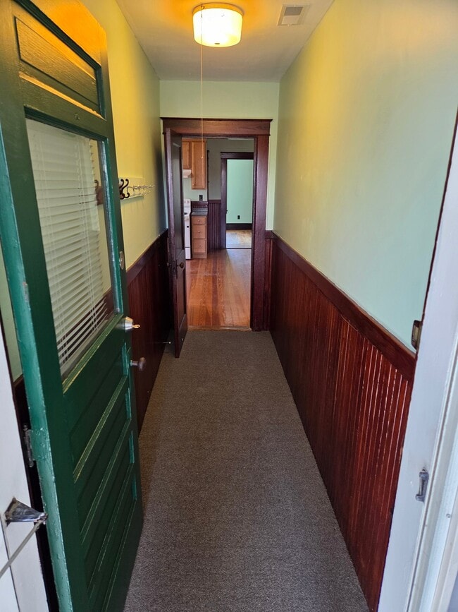 Photo - 152 Maple St Unit 3N