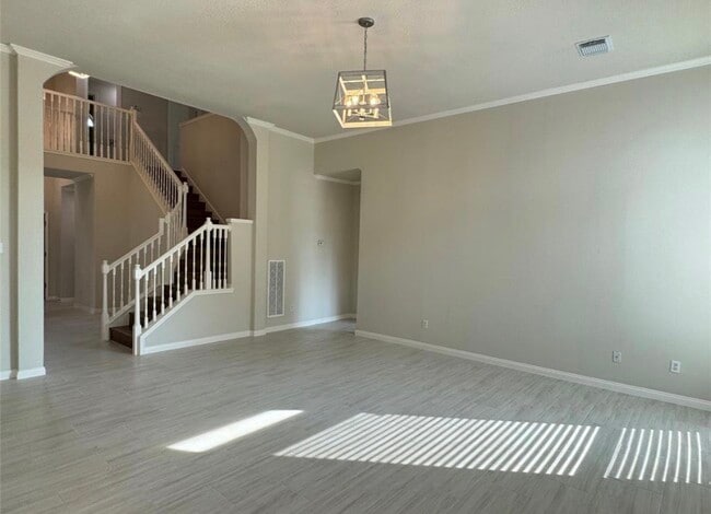 Photo - 5015 Cottonglen Ct