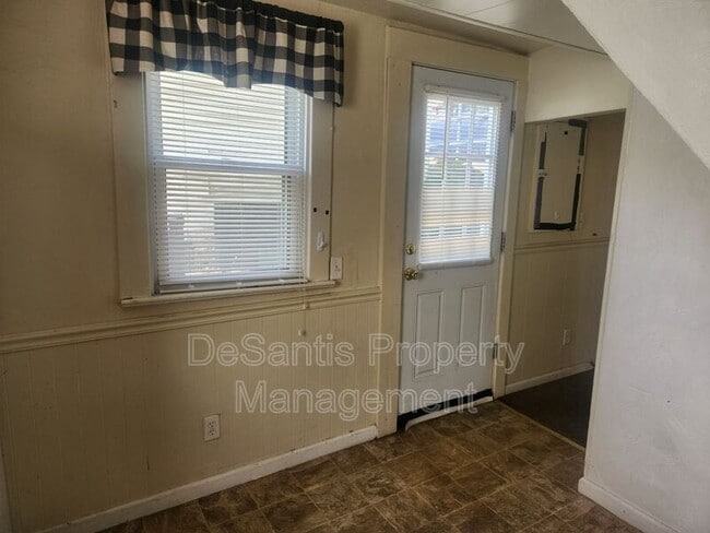 Photo - 1726 Ridge Ave Unit 1726 1/2