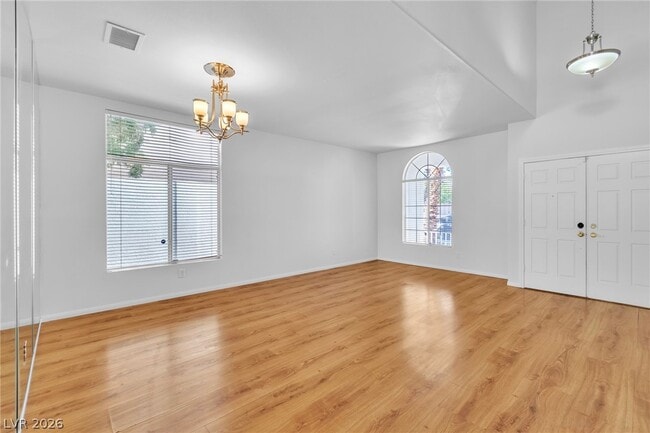 Photo - 9921 Garamound Ave