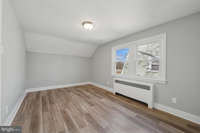 Photo - 1230 MacDade Boulevard House
