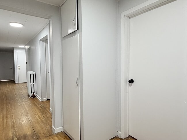 Photo - 474 Chilver Rd Unité 6