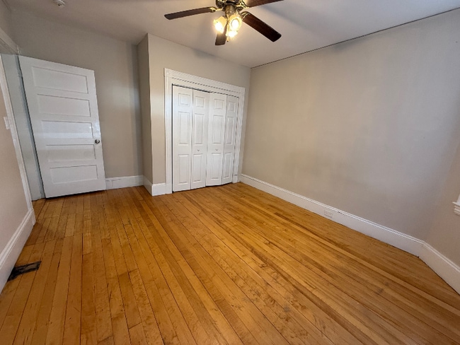 Photo - 28 Pinedale Rd Unit 1