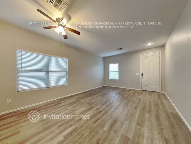 Photo - 936 E Corral St