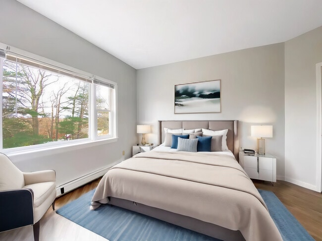 Airy Bedroom - Enby Gardens