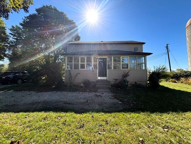 Building Photo - 6899 Forestell Rd