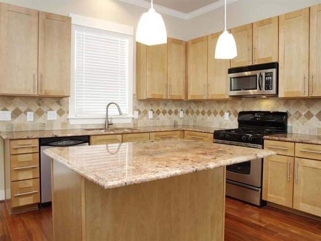 Photo - 4514 Depew Ave