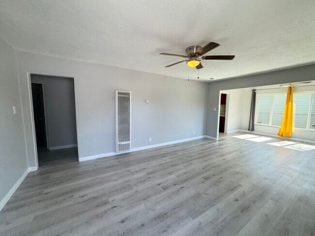 Photo - 322 Garfield St Unit A