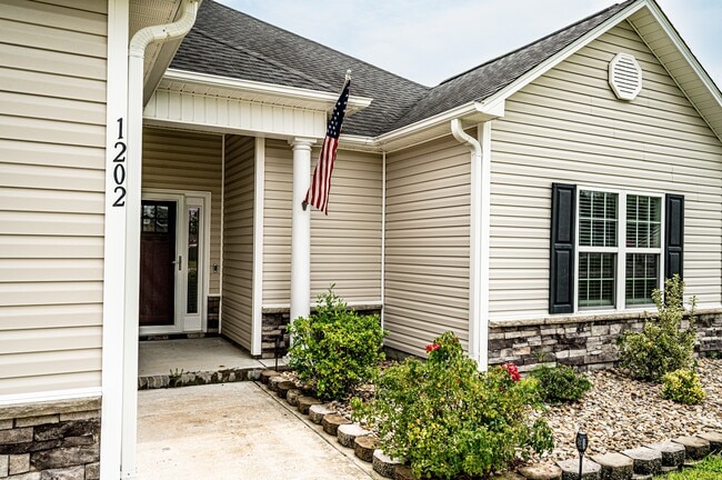Photo - 1202 Skipjack Ct