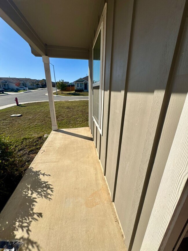 Photo - Bulverde Area - Hidden Trails Subdivision 3 beds 2 bath Home for Rent