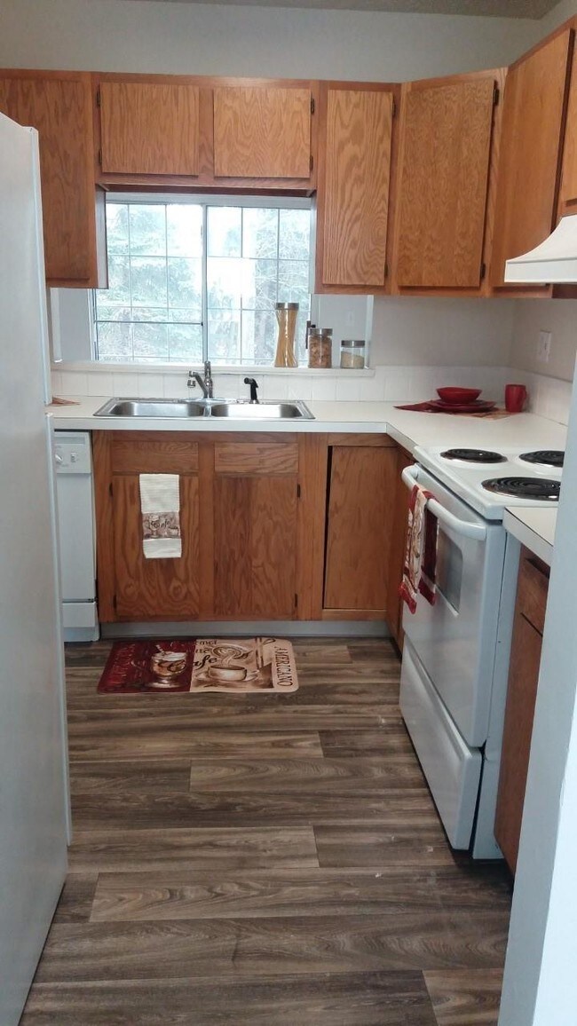 Traditions Of Holland Apartments For Rent In Holland Mi Forrent Com Traditions Of Holland Apartments For Rent In Holland Mi Forrent Com