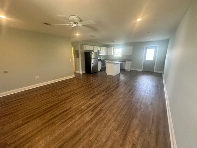 Photo - 2 Bedroom 1 Bath  Duplex in Hahira Unit 942 - P31