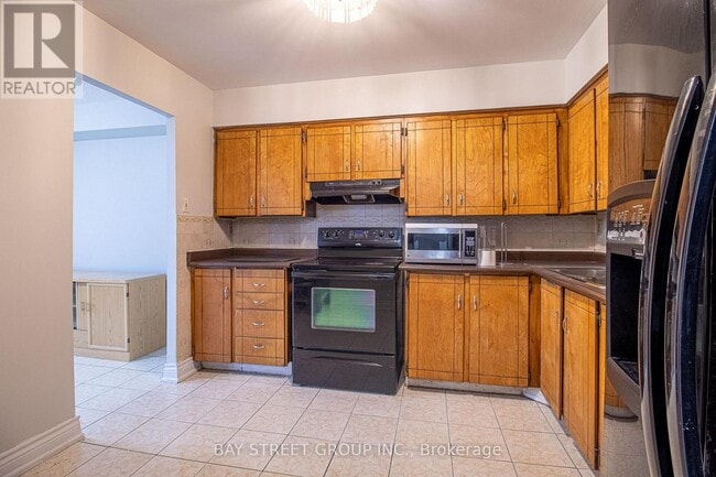 Photo - 1705 McCowan Rd Unité 210