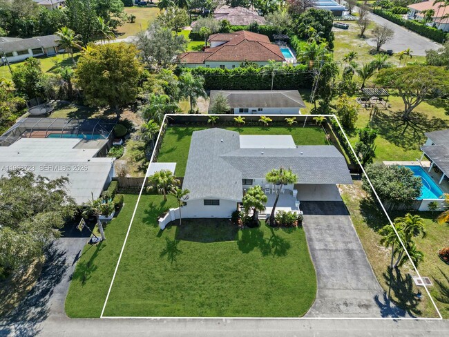 Building Photo - 9320 SW 125th Terrace