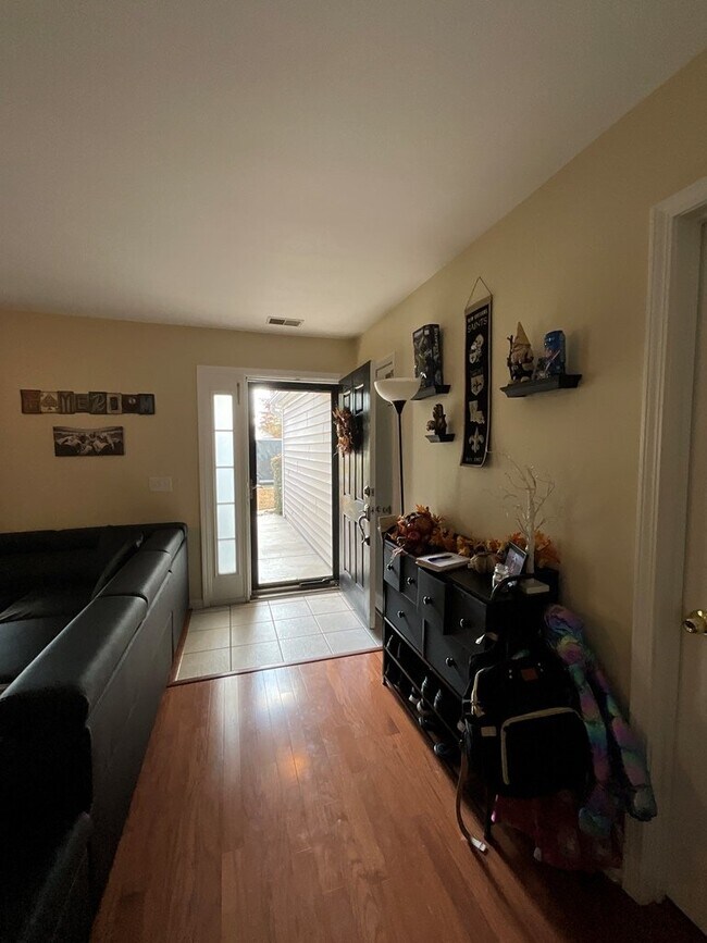 Photo - Convenient to Savannah and the new Hyundai Plant