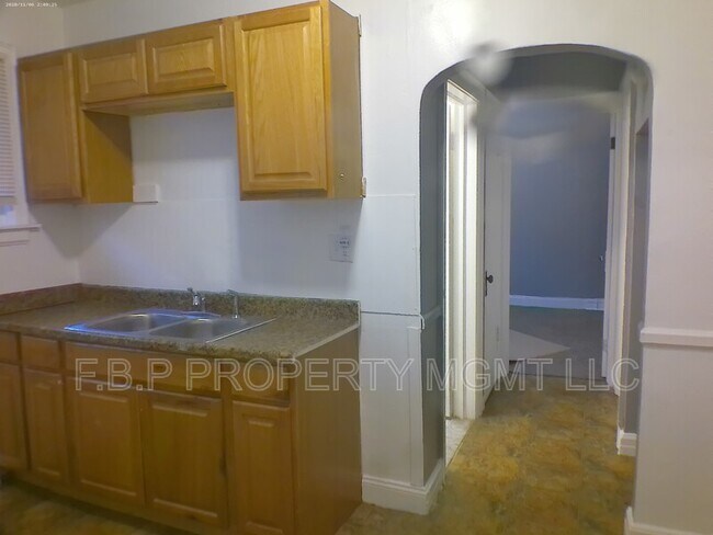 Photo - 3831 Waverly St Unit 3