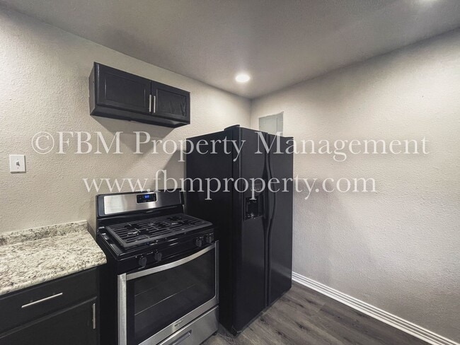 Photo - 1307 Janann Ave