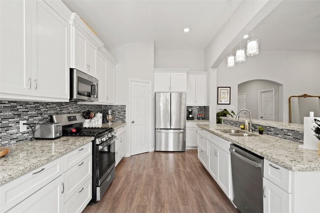 Building Photo - 5602 Belmark St