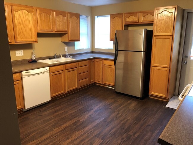 Photo - 1231 6th St NW