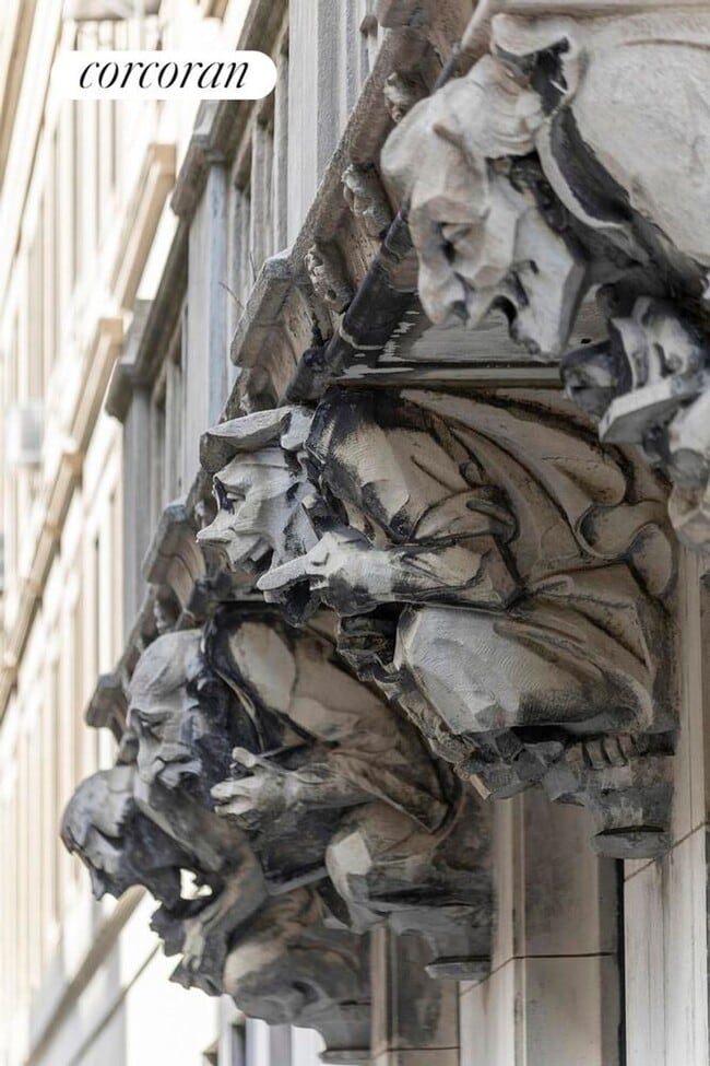 Photo - 527 W 110th St