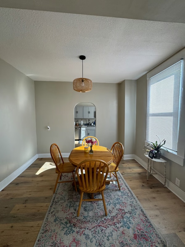 Building Photo - 900 Clarks Ln Unit 2