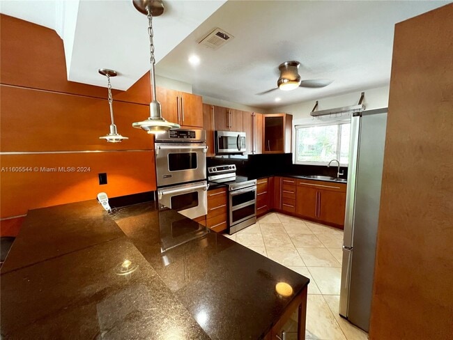 Photo - 1249 NE 97th St