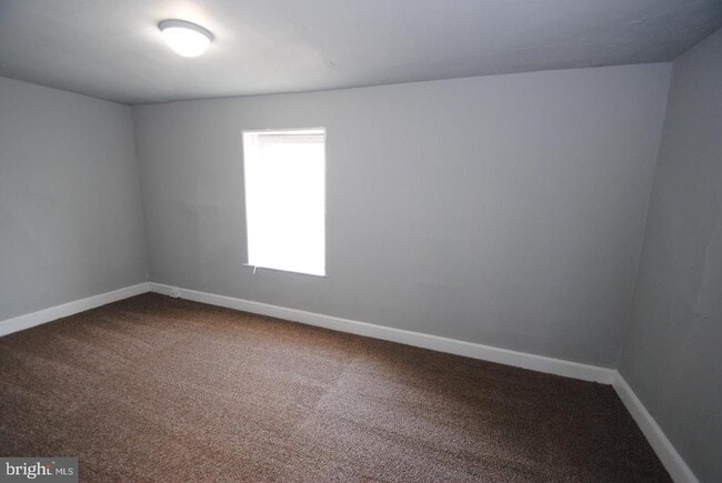 Photo - 205 Jones Ave