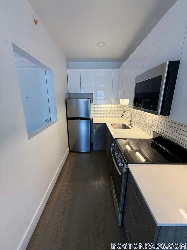 11 Peterborough St Unit 20