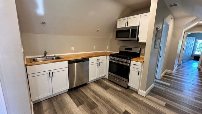 Photo - 52 Myrtle Ave Unit #3