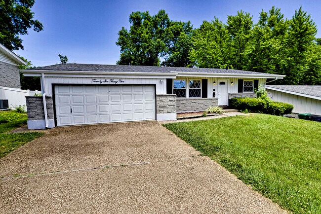 Photo - 2635 Netherton Dr