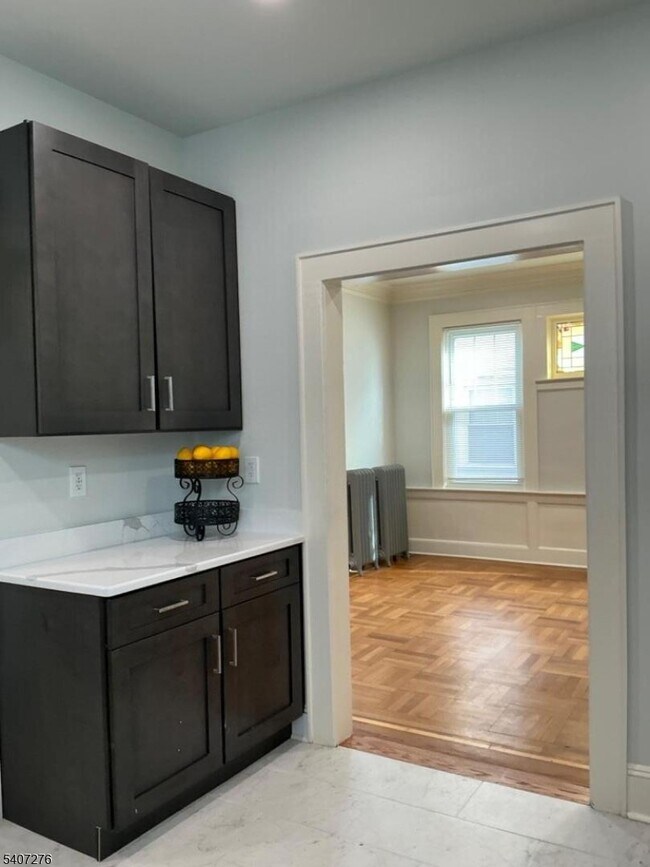 Photo - 176 Weequahic Ave