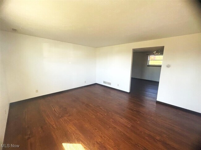 Photo - 346 Township Rd Apartment Unit B