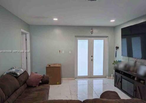 Photo - 1430 NE 175th St