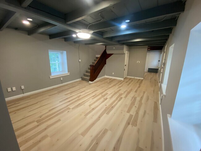 Photo - Modern Farmhouse Retreat