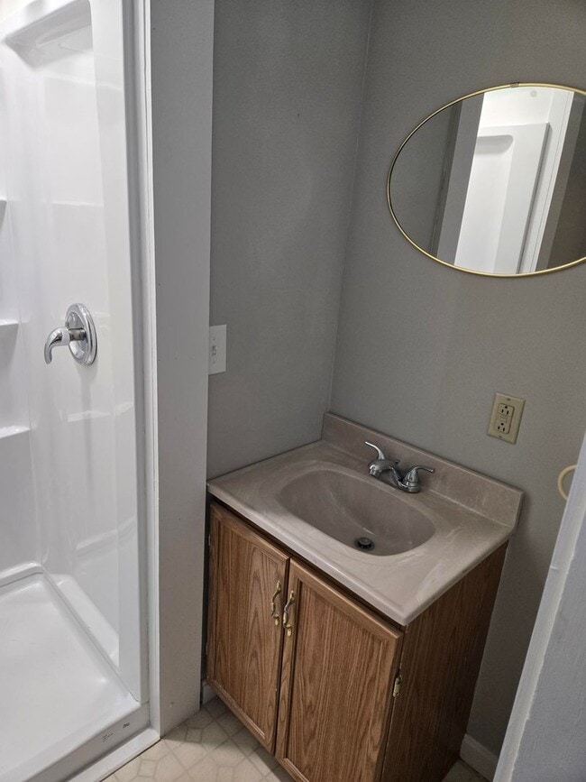 Photo - 99 State St Unidad #3