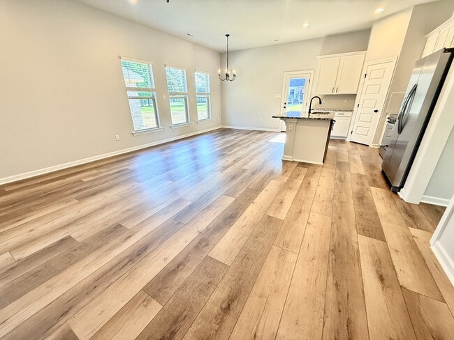 Photo - 16541 Aspen Ln
