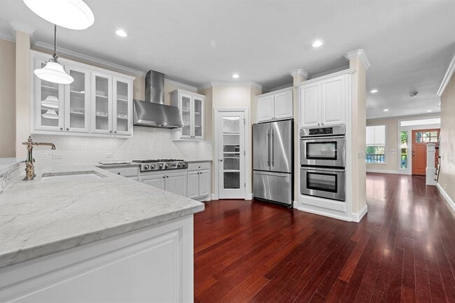 Photo - 4513 Avenue F