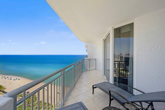 Building Photo - 17375 Collins Ave Unit 2406