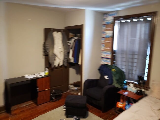 Building Photo - Newly Renovated Temple Student Housing